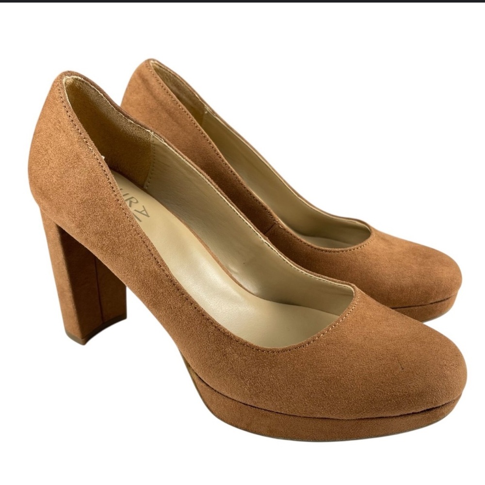Naturalizer High Heel